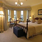 فندق مبيت وإفطار Brook Manor