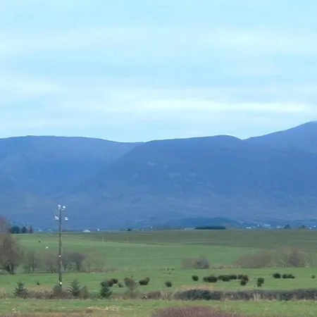 Brook Manor ベッド・アンド・ブレックファスト トラリー