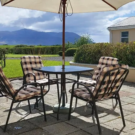 Alojamento de Acomodação e Pequeno-almoço Brook Manor