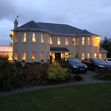 Brook Manor Bed & Breakfast 4*