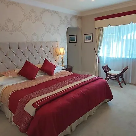 Brook Manor
