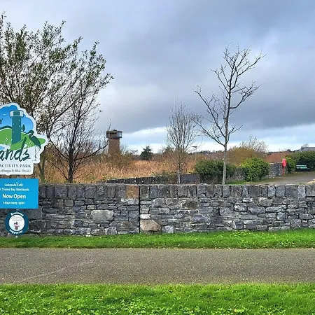 Brook Manor 4*