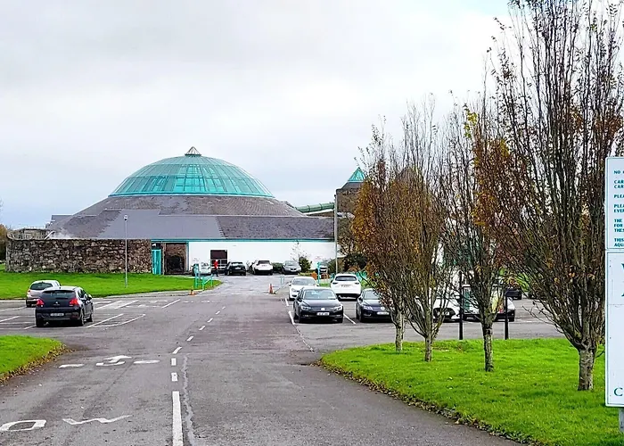 Brook Manor ベッド・アンド・ブレックファスト 4*