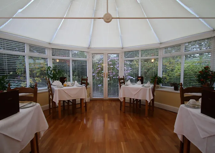 Brook Manor فندق مبيت وإفطار