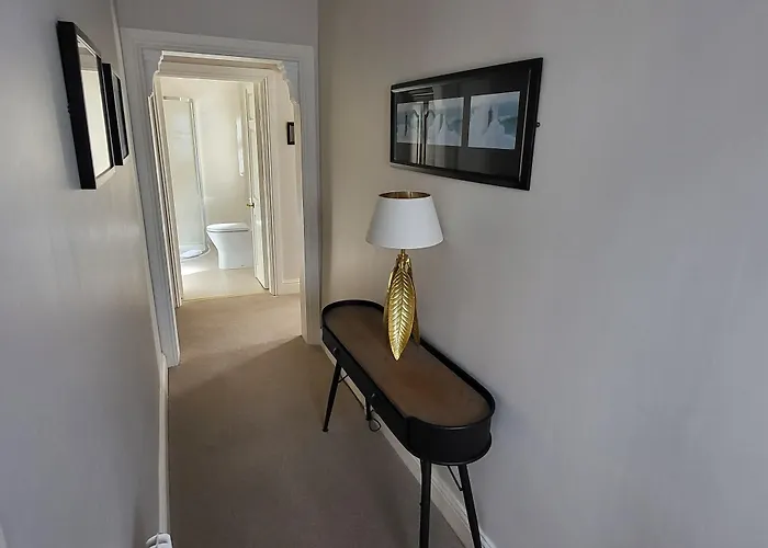 Brook Manor فندق مبيت وإفطار