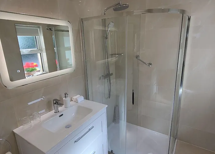 Brook Manor ベッド・アンド・ブレックファスト 4*