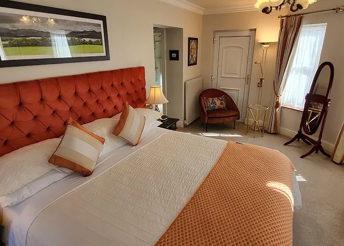 Brook Manor 4*