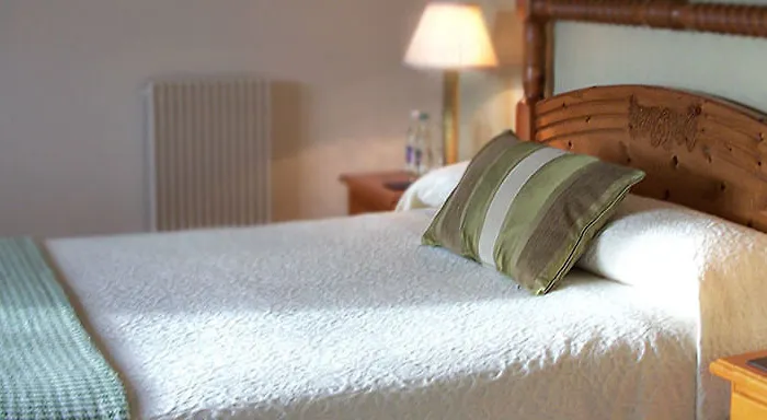 Brook Manor トラリー