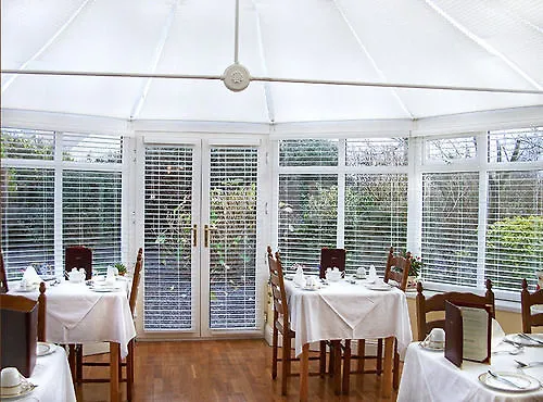 Brook Manor 4* トラリー